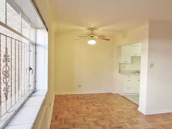 2nd image of 1135 Grant St APT 103