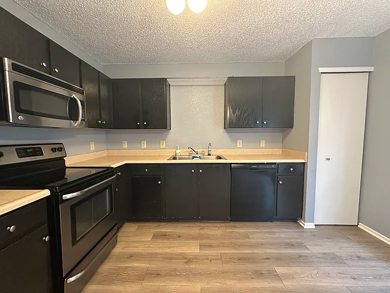12639 Justice Xing — Photo 6