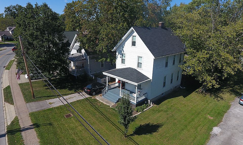 2nd image of 4620 Cooper Rd