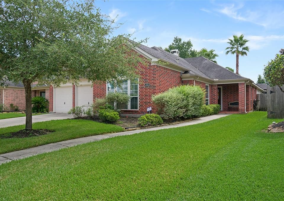 Welcome Home to 1810 Ryansbrook