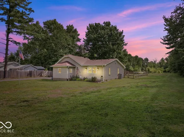 6815 Stanley Rd, Camby, IN 46113