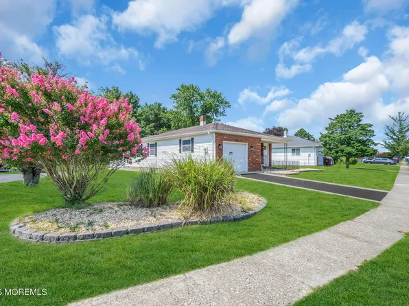 170 Port Royal Drive, Toms River, NJ 08757