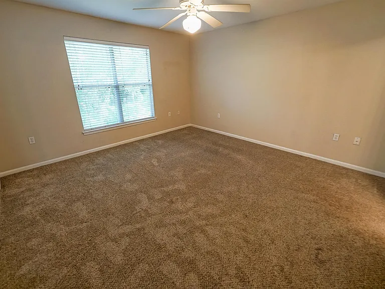 2400 Fred Smith Rd #204 — Photo 20