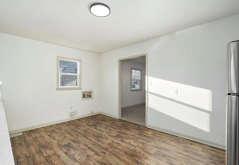 1816 W Olive St — Photo 13