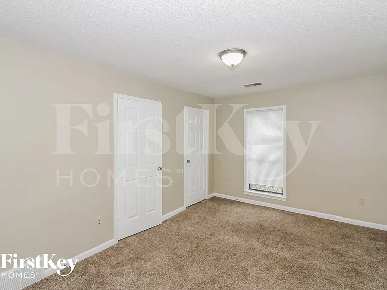 7161 Oak Chase Ln — Photo 13