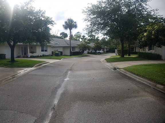 5th image of 539 Wayne Ave