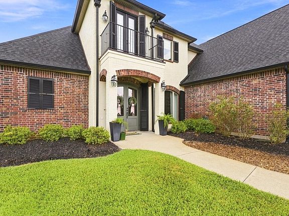 2nd image of 5648 Waterside Dr