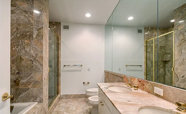 Rented by Luxury Property Group | media 12