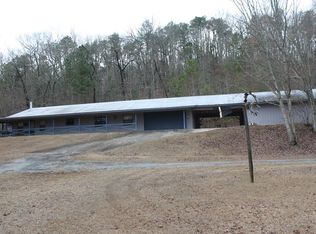 7895 Cove Rd, Woodbury, GA 30293