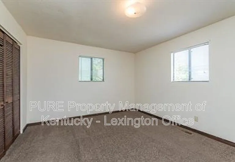 796 Ridgeview Dr — Photo 5