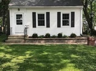 317 McKee St, Batavia, IL