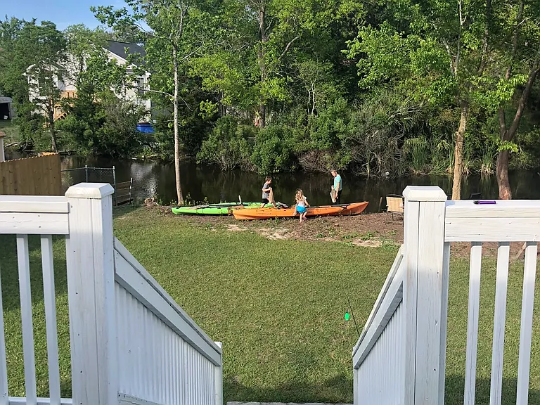 228 Stonebridge Dr — Photo 12