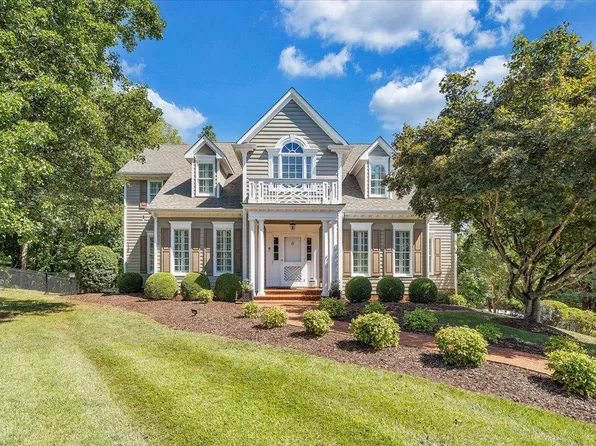 201 Fox Runn Dr, Lynchburg, VA 24503
