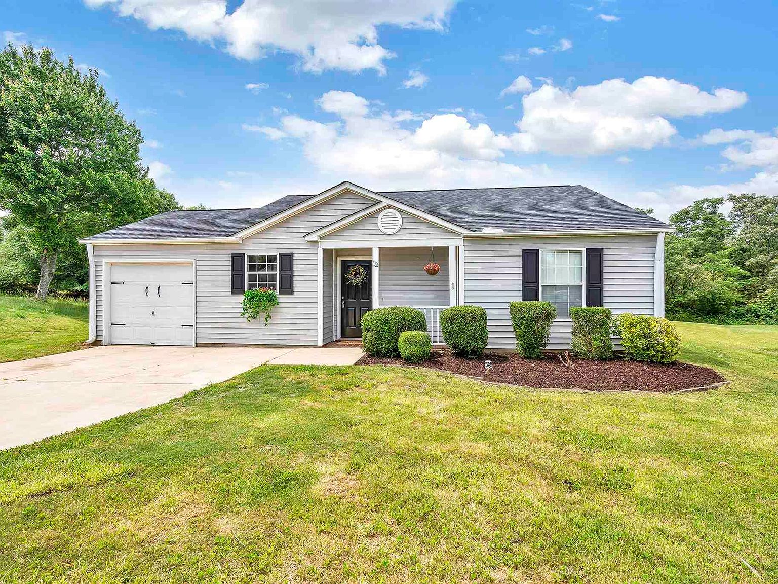 12 Martins Hollow Ln, Simpsonville, SC 29680 Zillow