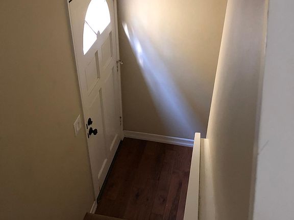 3rd image of 508 Jasmine Ave