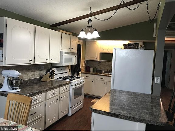 4th image of 620 S Donnelly Ave