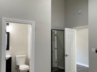 2417 Orange Ave #A102, Costa Mesa, CA 92627