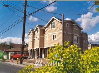 2501 Everett Ave E #B, Seattle, WA 98112