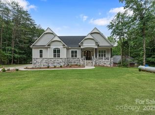 8283 Long Island Rd, Catawba, NC 28609