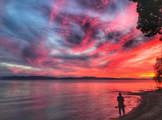 420 Appletree Point Rd, Burlington, VT 05408