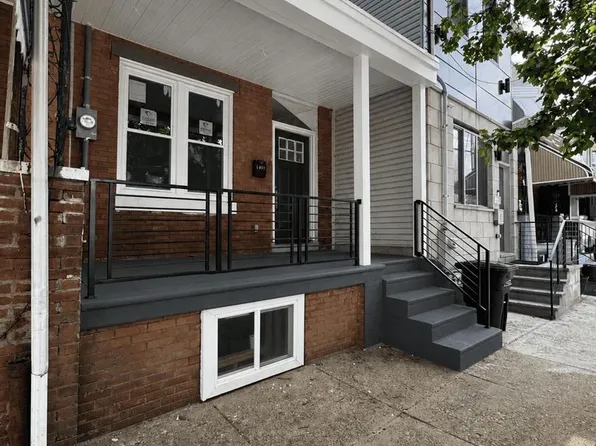 2324 Morris St, Philadelphia, PA 19145