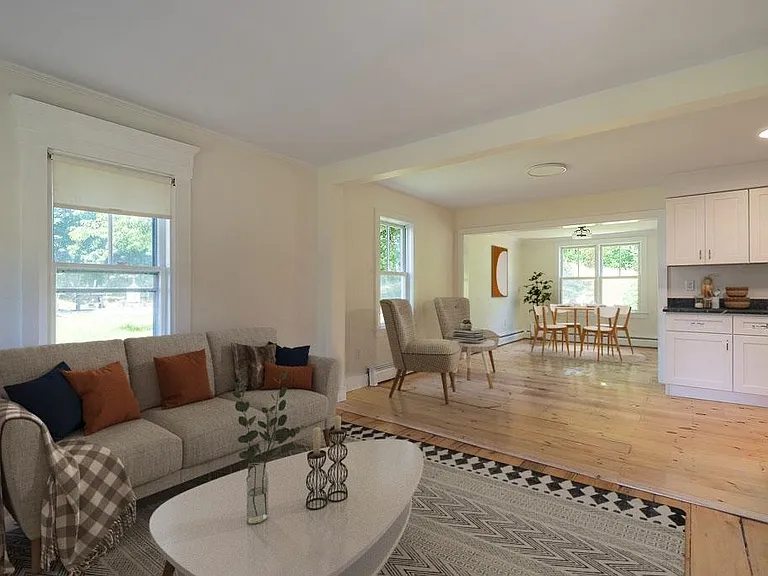 135 Pepperrell Rd — Photo 11