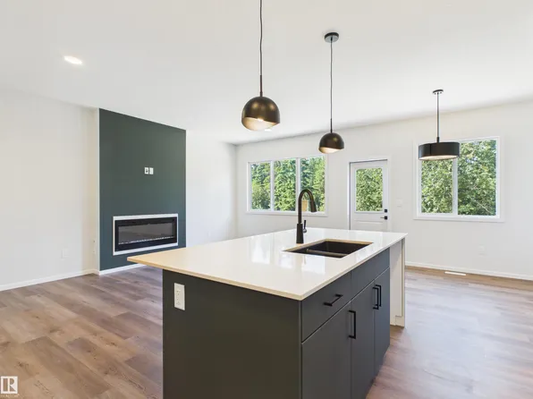 119 Hilton Cv, Spruce Grove, AB T7X 1Y4
