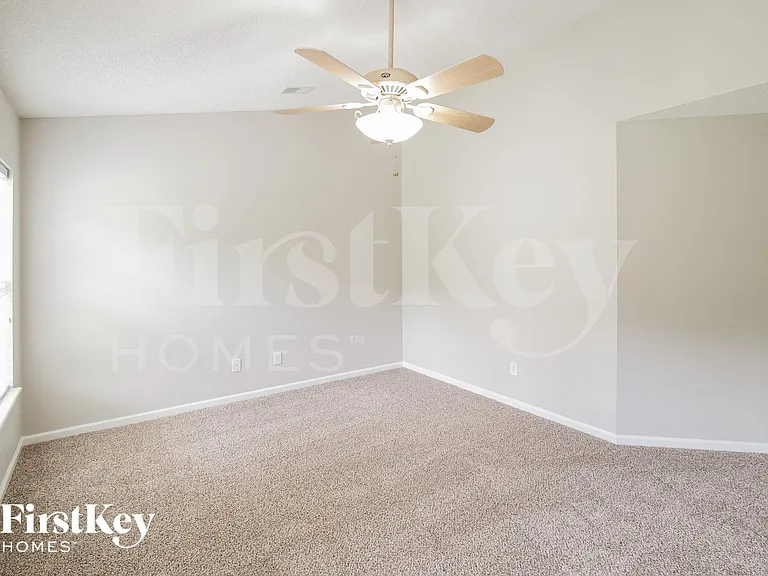 7923 Long Shadow Ln — Photo 8