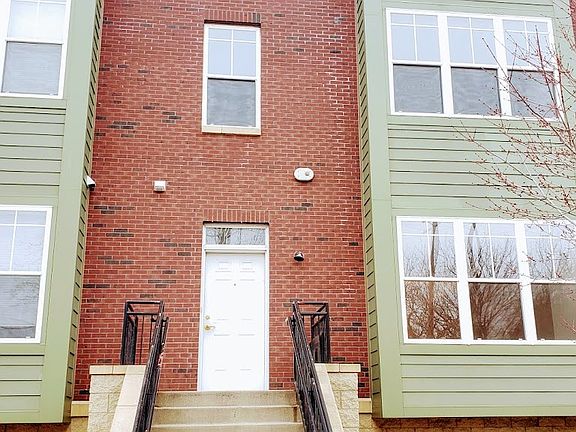 3rd image of 1776 Maryland Ave E #105