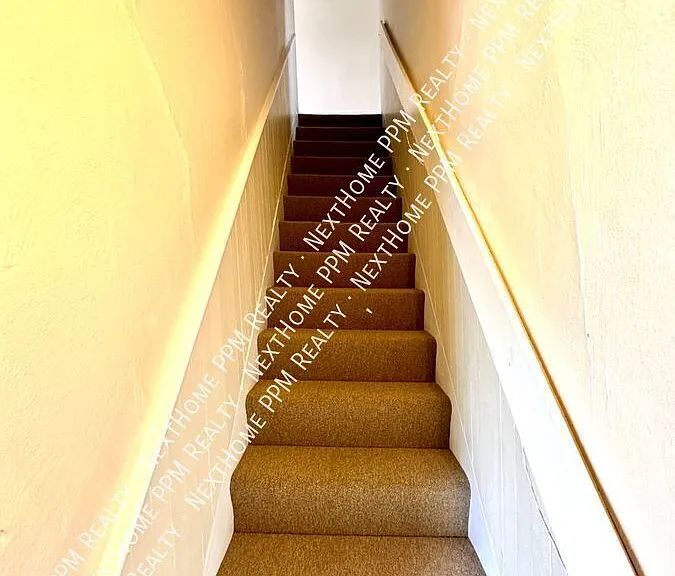 147 Virginia Ave #2 — Photo 3