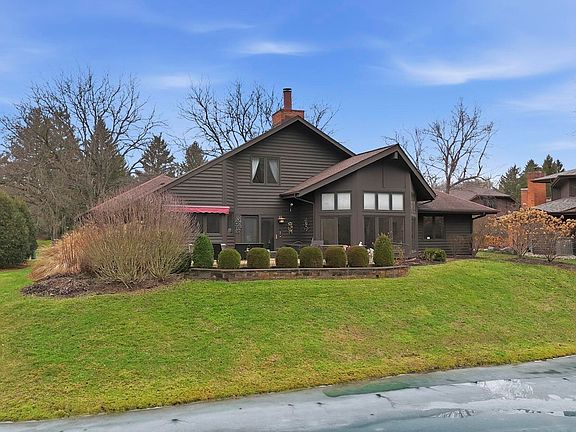 3rd image of 7114 Blue Creek Dr