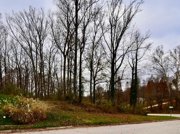 6009 Pembrooke Dr, Newburgh, IN 47630