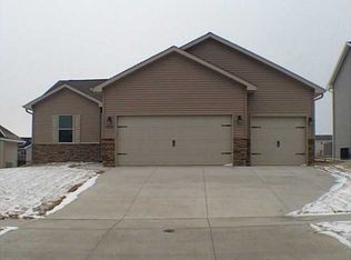 8519 Aldridge Dr SW, Cedar Rapids, IA 52404