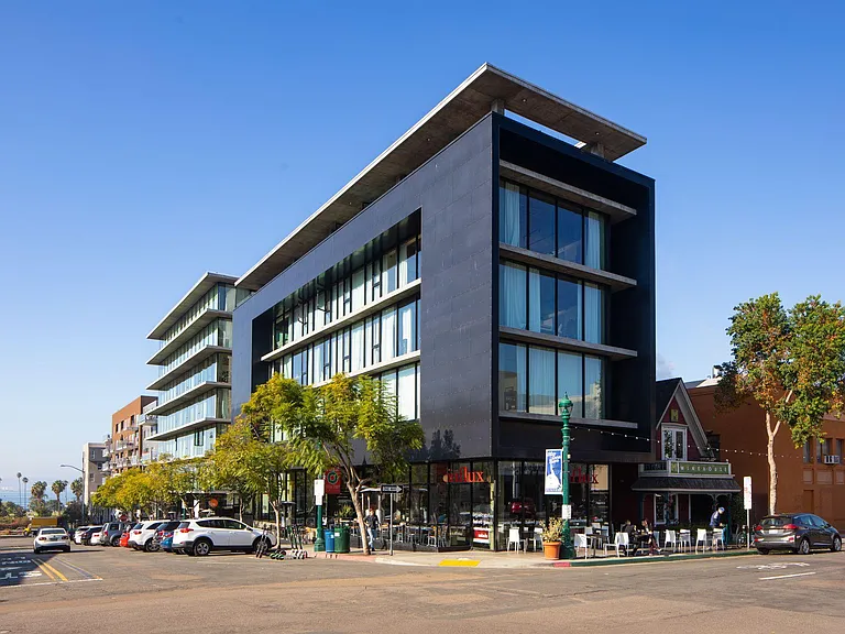 The Q Lofts — Photo 39