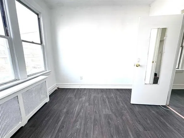 79 Pamrapo Avenue image 21 of 25