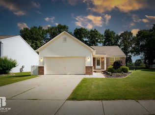 398 Lydia Ln, Linden, MI 48451