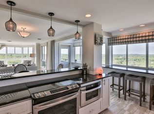 200 Burkhall St UNIT 605, Weymouth, MA 02190