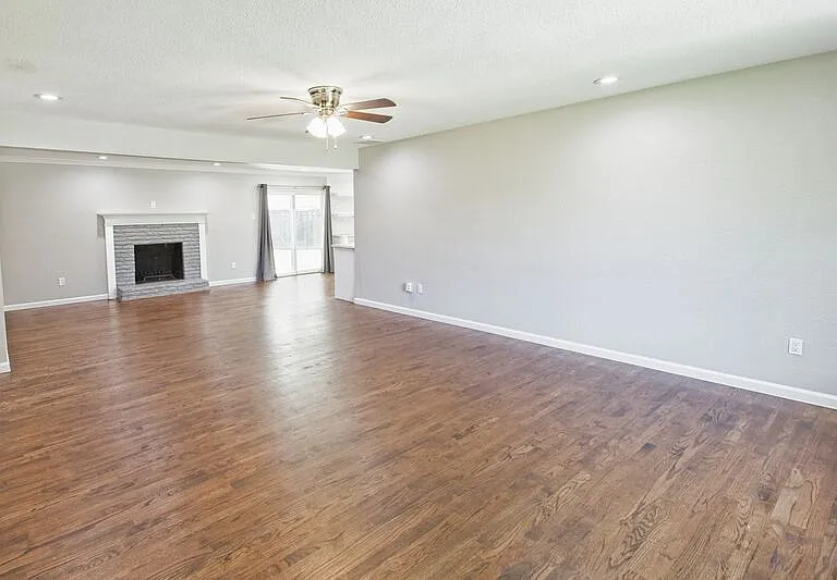 304 S Grove Rd — Photo 7