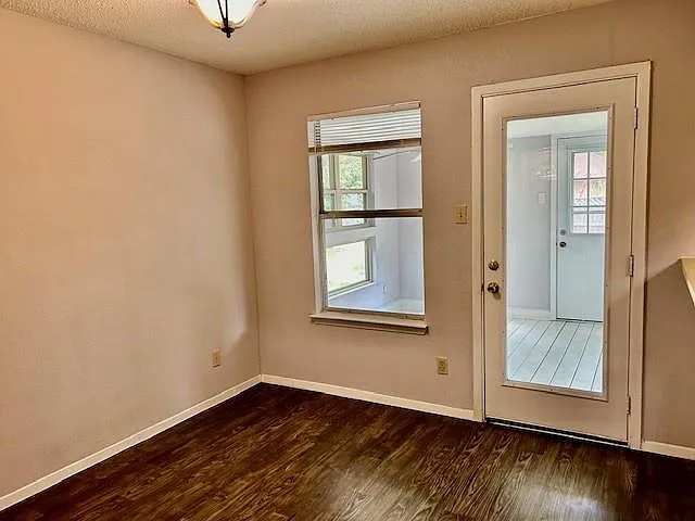 3413 Rocky Hollow Trl — Photo 7