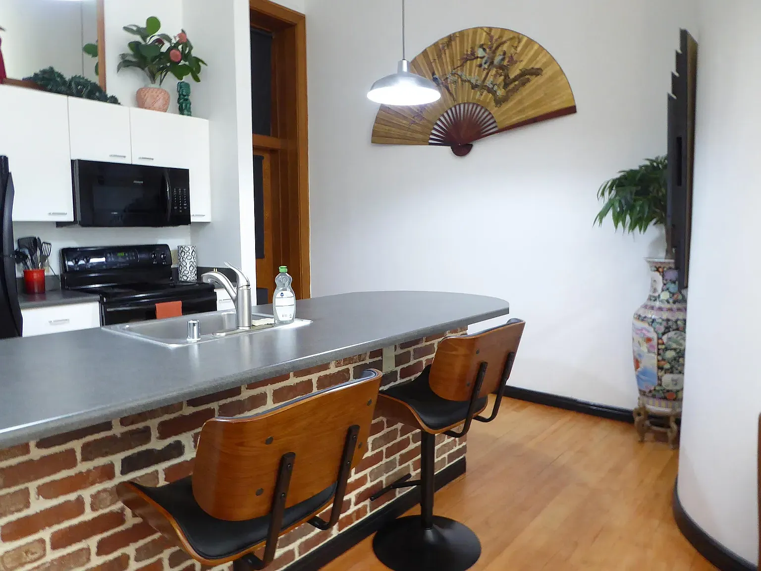 Studio, 515 sqft, $1,495 — Photo 3