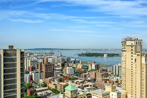 Sold by Corcoran | media 20