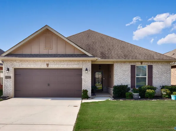 27290 Dieken Dr, Athens, AL 35613