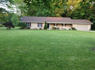 12583 Station Rd, Columbia Station, OH 44028