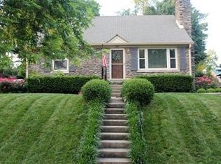 889 Della Dr, Lexington, KY 40504