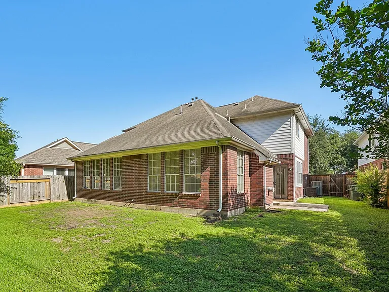 15415 Truslow Point Ln — Photo 46