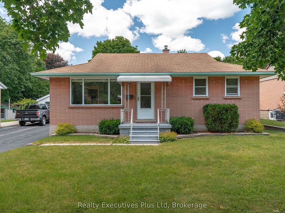 1st image of 82 Cassino Ave