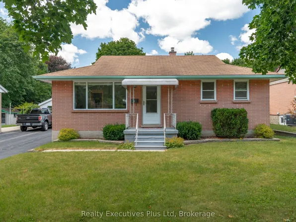 82 Cassino Ave, Guelph, ON N1E 2J3