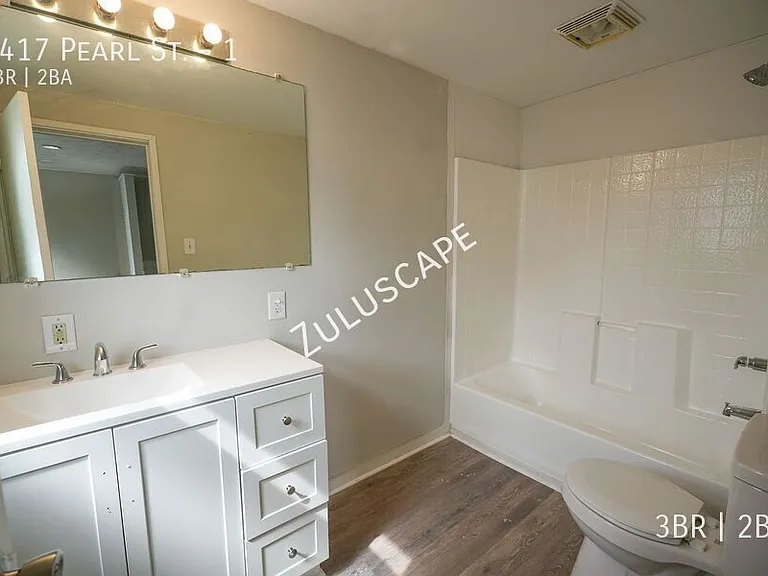2417 Pearl St #1 — Photo 8