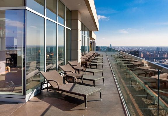 3rd image of 75 Wall St #32C