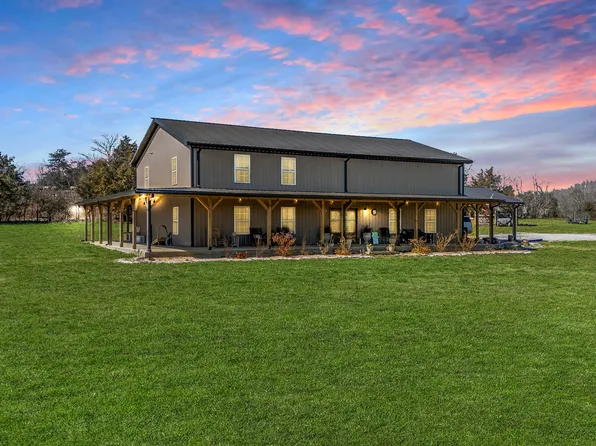 105 Medley Rd, Fayetteville, TN 37334
